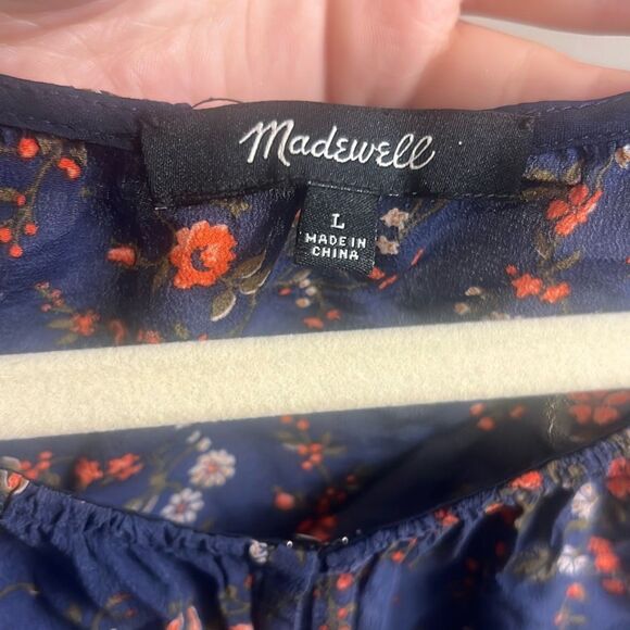 ✨Madewell Silk Stanza Ruffle-Hem Sz Large Top in Moonless Floral✨ - Picture 7 of 8